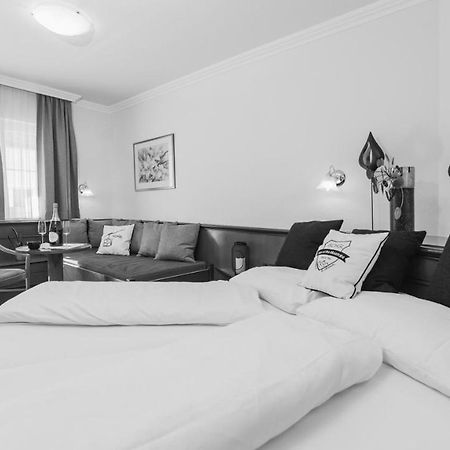 Hotel24Steps ايشجل المظهر الخارجي الصورة